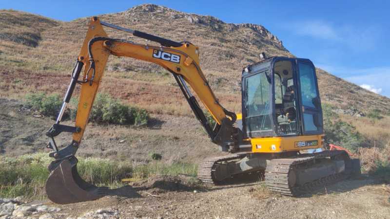 OmecoHub - JCB 85Z-1